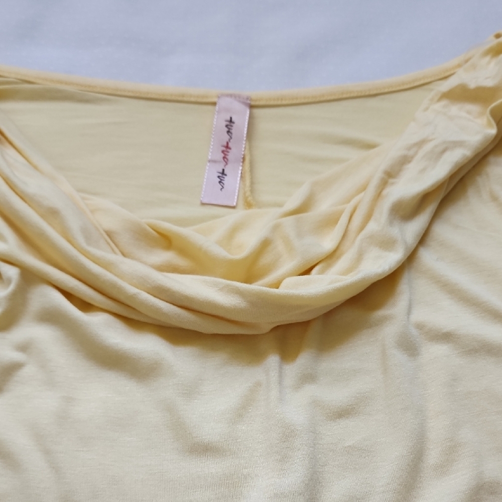Chic Soft Yellow Top (Chico) Size S